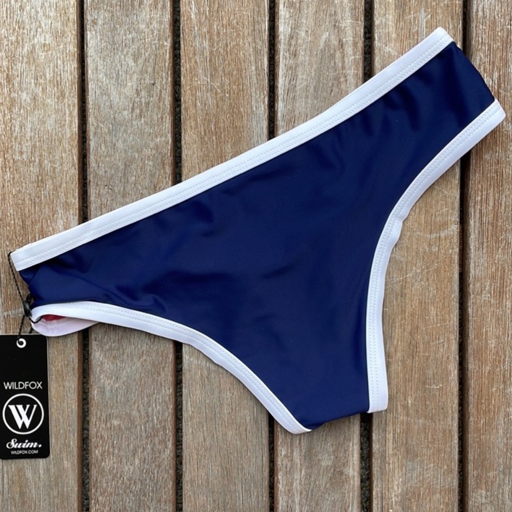Wildffox Bikini Set in Cocktail Connoisseur - Picture 7 of 11